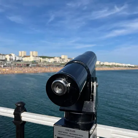 Spacious Apartment - Double And Sofa Bed - Wonderful Pavilion Views Brighton Exterior photo